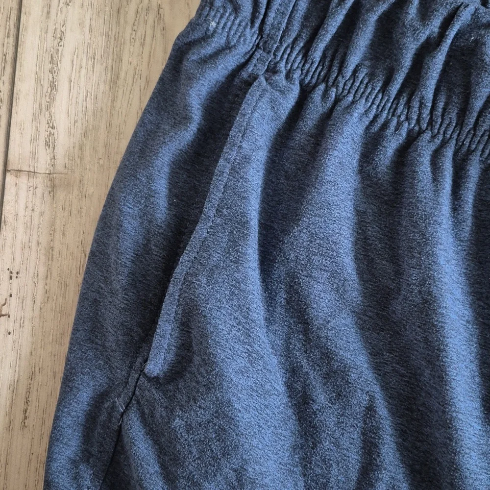 Women's Blue Drawstring Shorts Soft Feel Size L - Picture 2 of 4